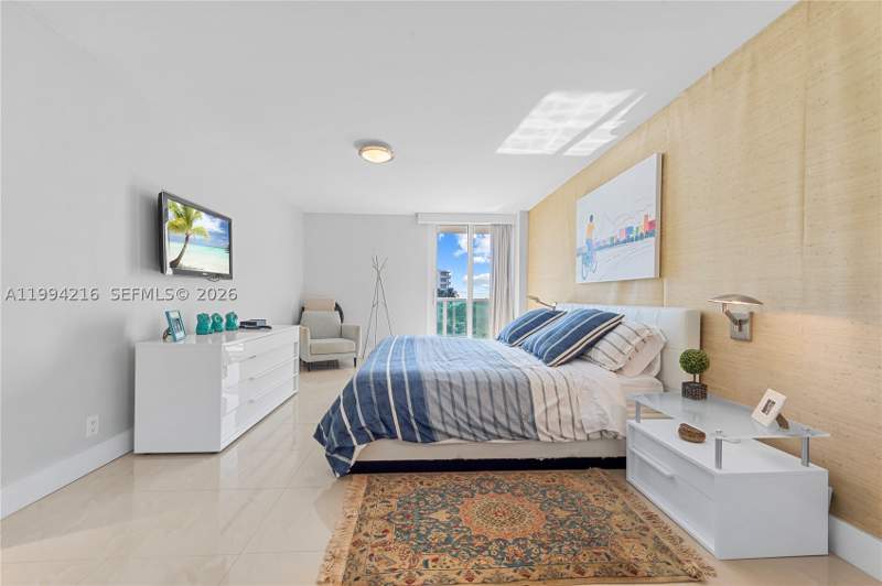 2 bedroom Condominium at 100 Bayview Dr 507, Arlen House East Condo, Sunny Isles Beach — photo 4