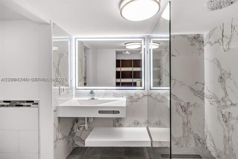 3 bedroom SingleFamilyResidence at 3800 Charles Ter, Kingsway, Miami — photo 5