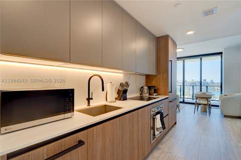 580 72nd St 1708, Miami Beach FL - photo 7 of 31