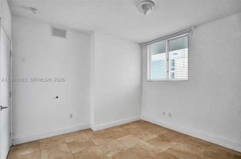 6305 Indian Creek Dr 3B, Miami Beach FL - photo 6 of 30