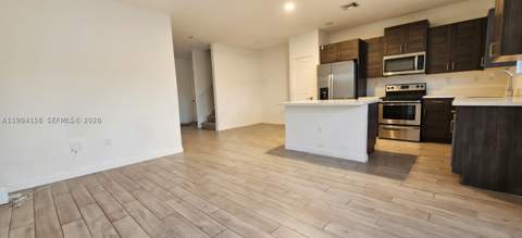 1166 SE 23rd Ave, Homestead FL - photo 10 of 43