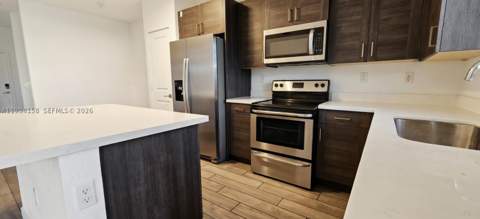 1166 SE 23rd Ave, Homestead FL - photo 11 of 43