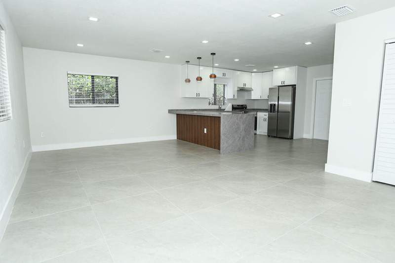 3 bedroom SingleFamilyResidence at 1781 NW 154th Street, Rainbow Park, Miami Gardens — photo 5