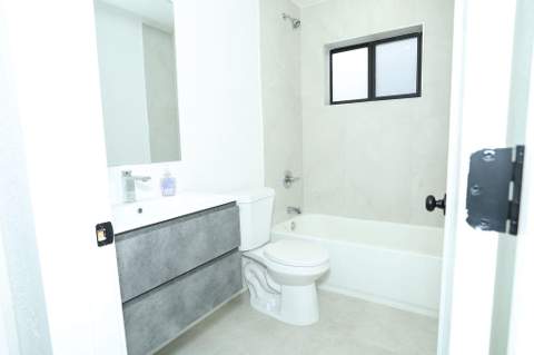 1781 NW 154th Street, Miami Gardens FL - photo 8 of 22