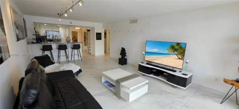 17900 N Bay Rd 408, Sunny Isles Beach FL - photo 11 of 44