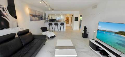 17900 N Bay Rd 408, Sunny Isles Beach FL - photo 15 of 44