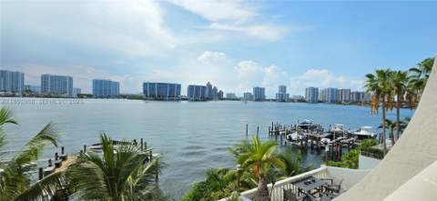17900 N Bay Rd 408, Sunny Isles Beach FL - photo 18 of 44
