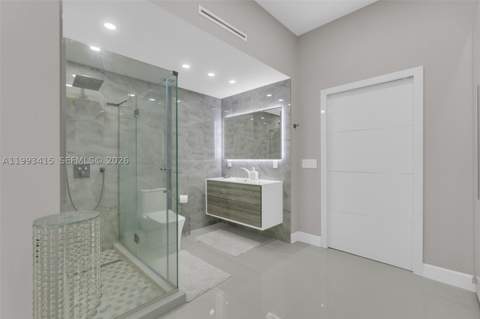 18011 Biscayne Blvd Ph04, Aventura FL - photo 16 of 49