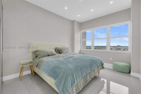 18011 Biscayne Blvd Ph04, Aventura FL - photo 17 of 49