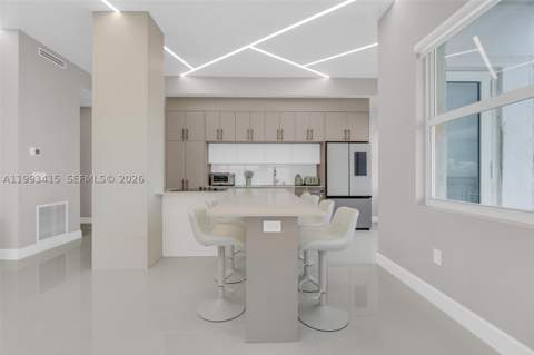 18011 Biscayne Blvd Ph04, Aventura FL - photo 8 of 49