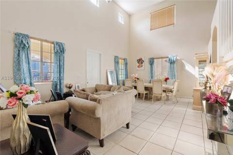 20507 NW 9th Ave, Miami Gardens FL - photo 11 of 46