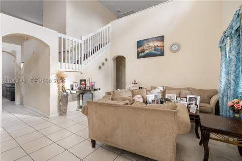 20507 NW 9th Ave, Miami Gardens FL - photo 15 of 46