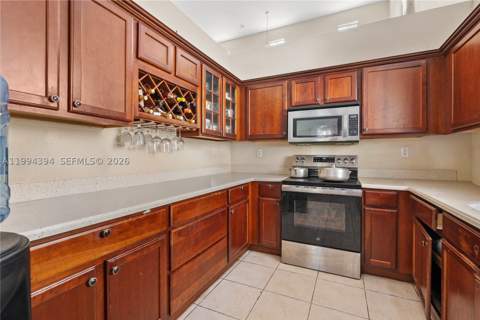 20507 NW 9th Ave, Miami Gardens FL - photo 16 of 46