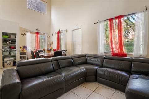 20507 NW 9th Ave, Miami Gardens FL - photo 9 of 46
