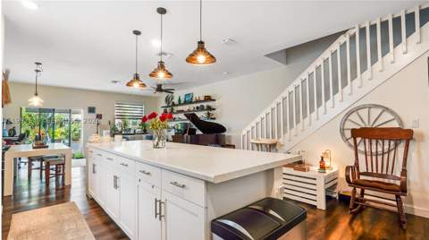 25060 SW 108th Ave, Homestead FL - photo 10 of 56