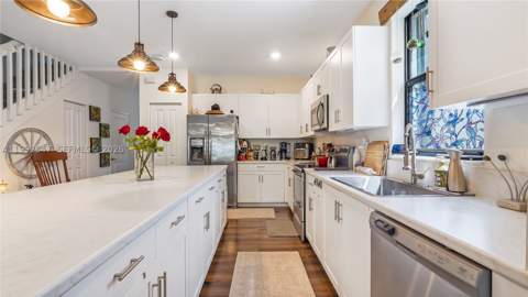 25060 SW 108th Ave, Homestead FL - photo 8 of 56