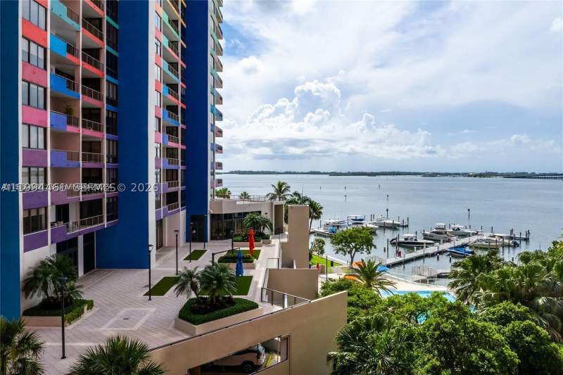 3 bedroom Condominium at 1581 Brickell Ave 506, Villa Regina Condo, Miami — photo 4