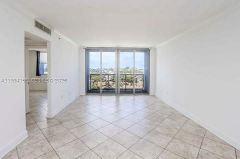 401 69th St 505, Miami Beach FL - photo 6 of 18