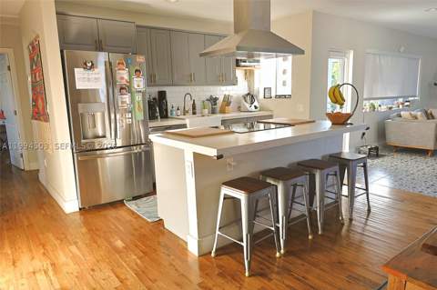 10804 NW 2nd Ave, Miami Shores FL - photo 18 of 39