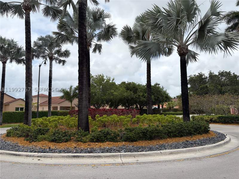 4 bedroom Townhouse at 2281 NE 42nd Ave, Marbella Cove, Homestead — photo 4