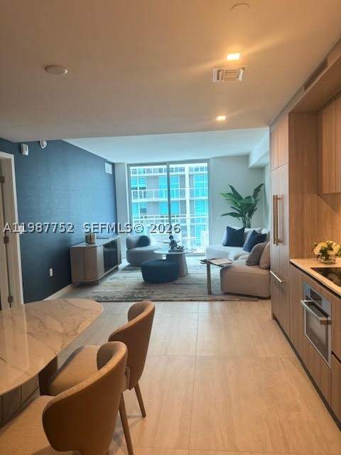 1 bedroom Condominium at 77 SE 5th St 2708, Viceroy Brickell, Miami — photo 3