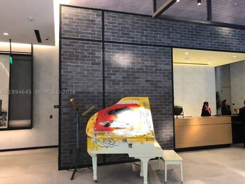 121 NE 34th St 1207, Miami FL - photo 13 of 38