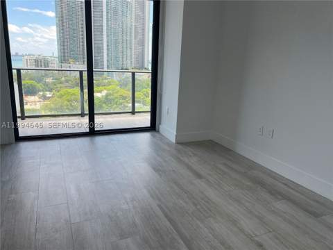 121 NE 34th St 1207, Miami FL - photo 7 of 38