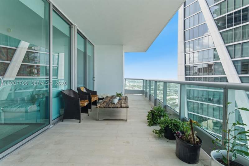 2 bedroom Condominium at 900 Biscayne Blvd 4308, 900 BISCAYNE BAY CONDO, Miami — photo 5