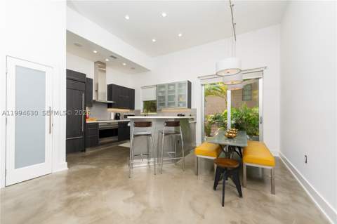 361 Jefferson Ave 3, Miami Beach FL - photo 7 of 20