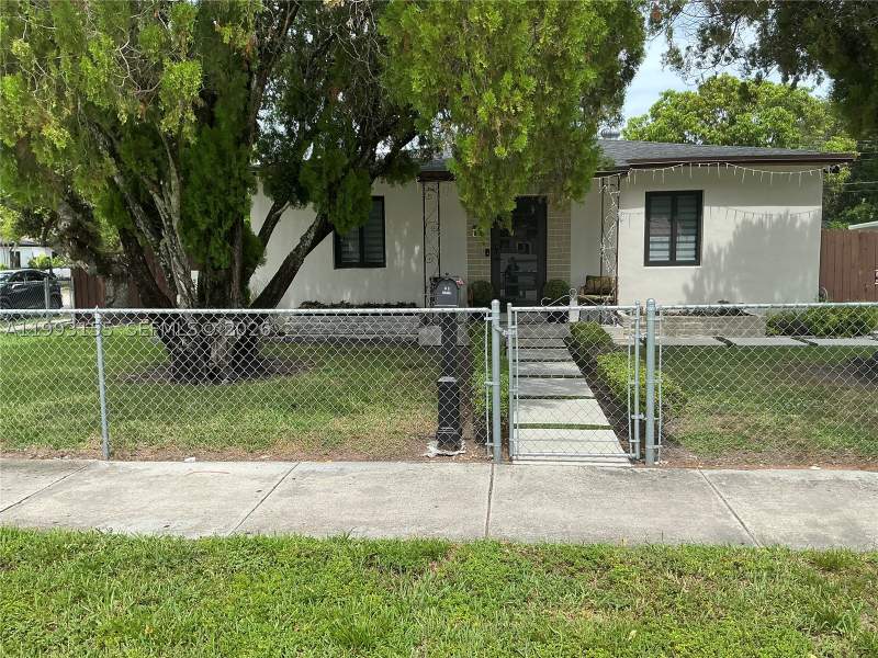 2 bedroom SingleFamilyResidence at 201 SW 62nd Ave, Josena Sub, Miami — photo 5