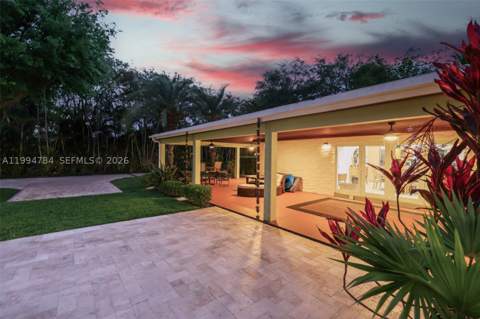 9234 SW 112th St, Miami FL - photo 13 of 54