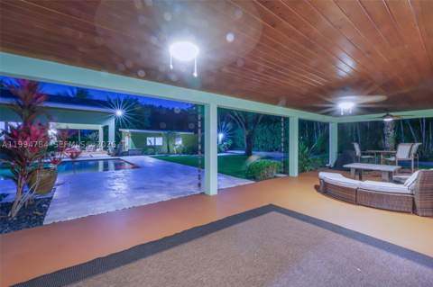 9234 SW 112th St, Miami FL - photo 6 of 54