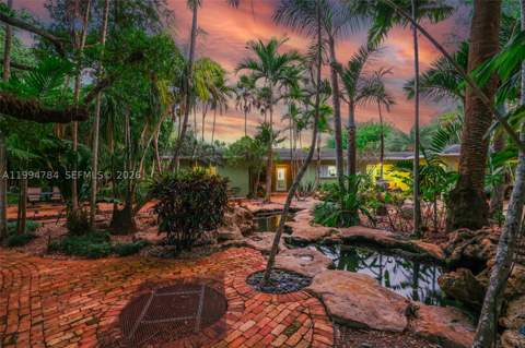 9234 SW 112th St, Miami FL - photo 8 of 54