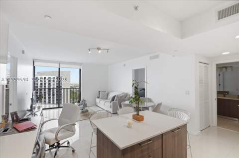 5300 Paseo Blvd 1803, Doral FL - photo 9 of 63