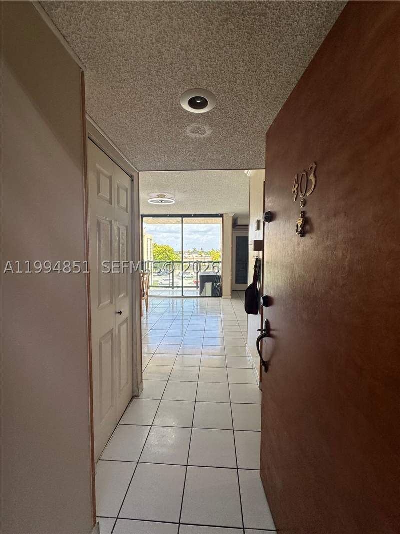 2 bedroom Condominium at 2055 SW 122nd Ave 403, International Towers Cond, Miami — photo 2
