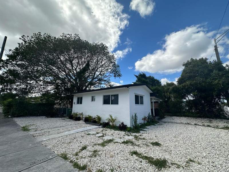 2 bedroom SingleFamilyResidence at 7460 NW 17th Ave, Comm Liberty City, Miami — photo 2