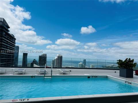 45 SW 9th St 2004, Miami FL - photo 24 of 28