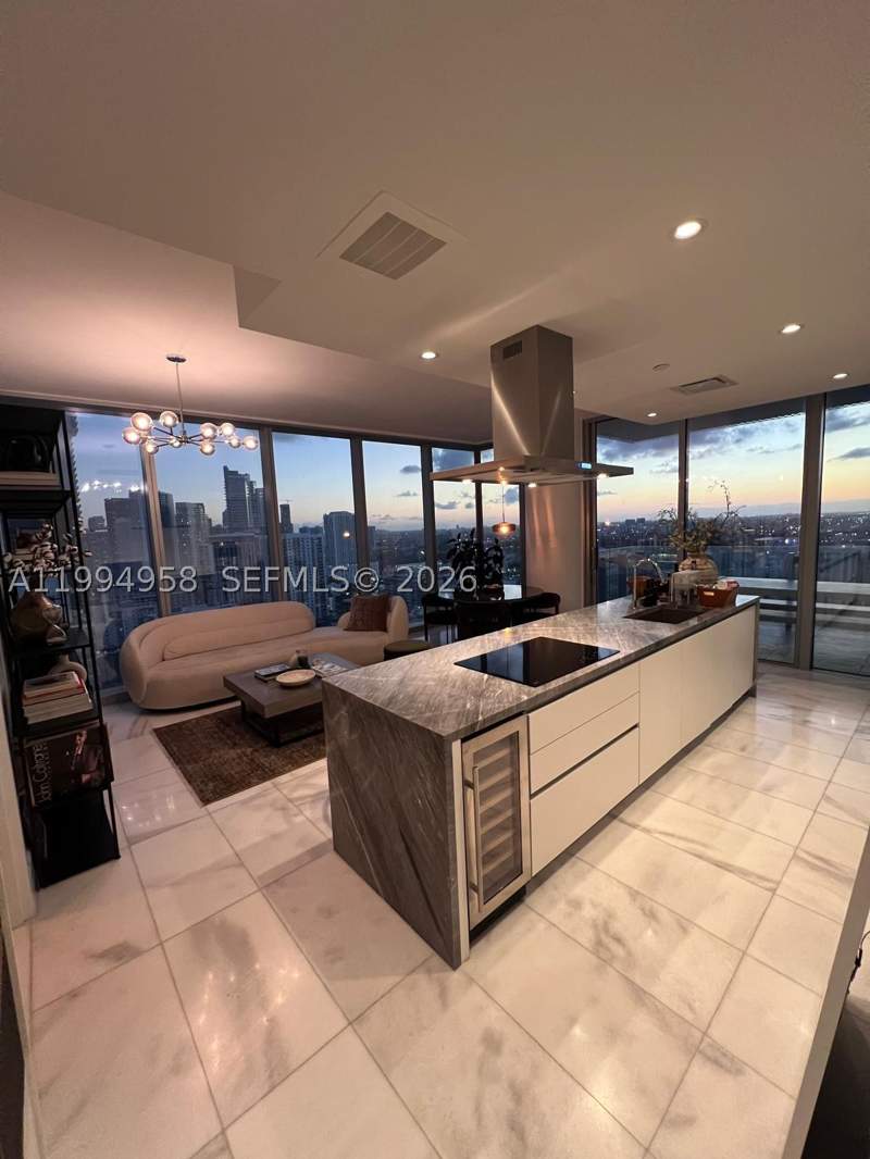 2 bedroom Condominium at 700 NE 26th Ter 2805, Escottonia Park, Miami — photo 3