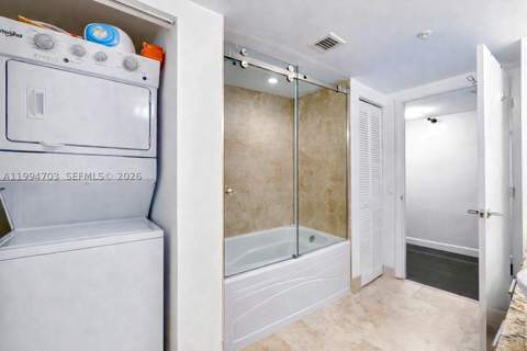 41 SE 5th St 1306, Miami FL - photo 15 of 35
