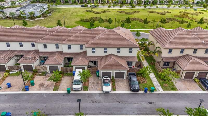 4 bedroom Townhouse at 26442 SW 148 Ct 26442, Down South, Homestead — photo 4
