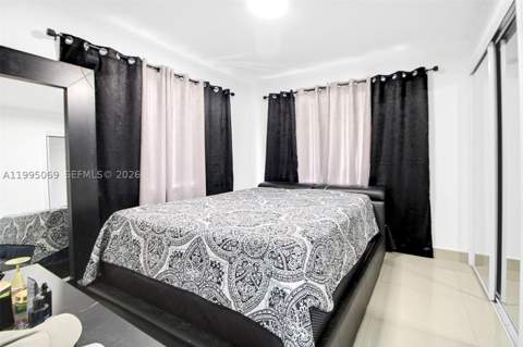 2330 W 6th Ct, Hialeah FL - photo 13 of 32