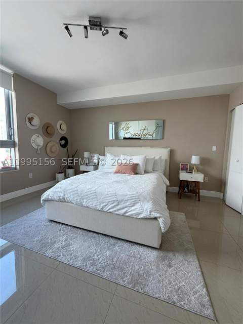 90 SW 3rd Street 2112, Miami FL - photo 11 of 40