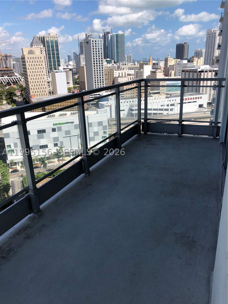1 bedroom Condominium at 90 SW 3rd Street 2112, The Ivy Condo, Miami — photo 5