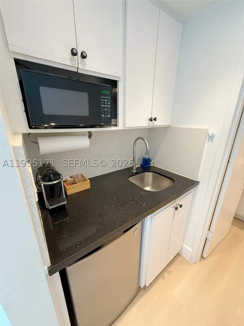0 bedroom Condominium at 5445 Collins Ave 635, Castle Beach Club Condo, Miami Beach — photo 4