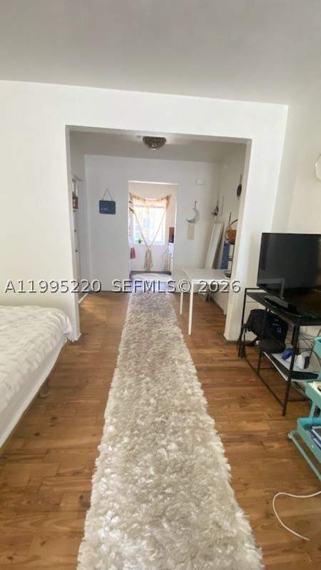 7440 Byron Ave 12B, Miami Beach FL - photo 13 of 22