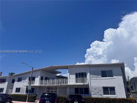 7440 Byron Ave 12B, Miami Beach FL - photo 17 of 22