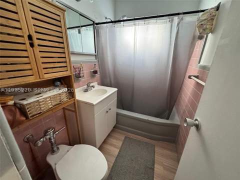 7440 Byron Ave 12B, Miami Beach FL - photo 8 of 22