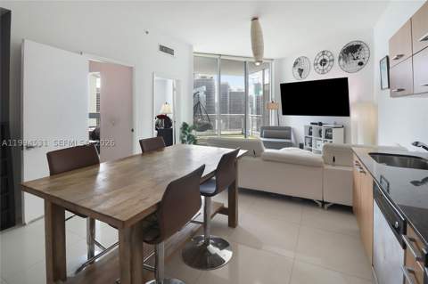 350 S Miami Ave 4110, Miami FL - photo 7 of 43