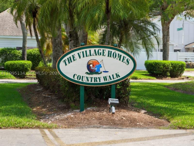 2 bedroom Condominium at 13719 SW 147th Cir Ln 3-1, Vilg Homes Country Walk C, Miami — photo 2