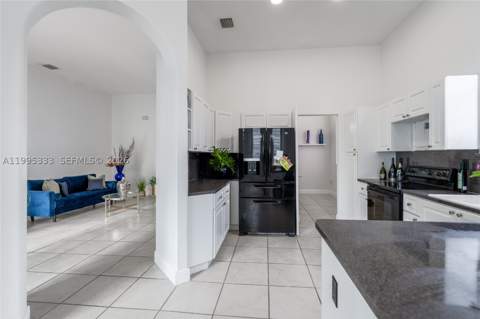 3551 SW 152nd Pass, Miami FL - photo 13 of 45